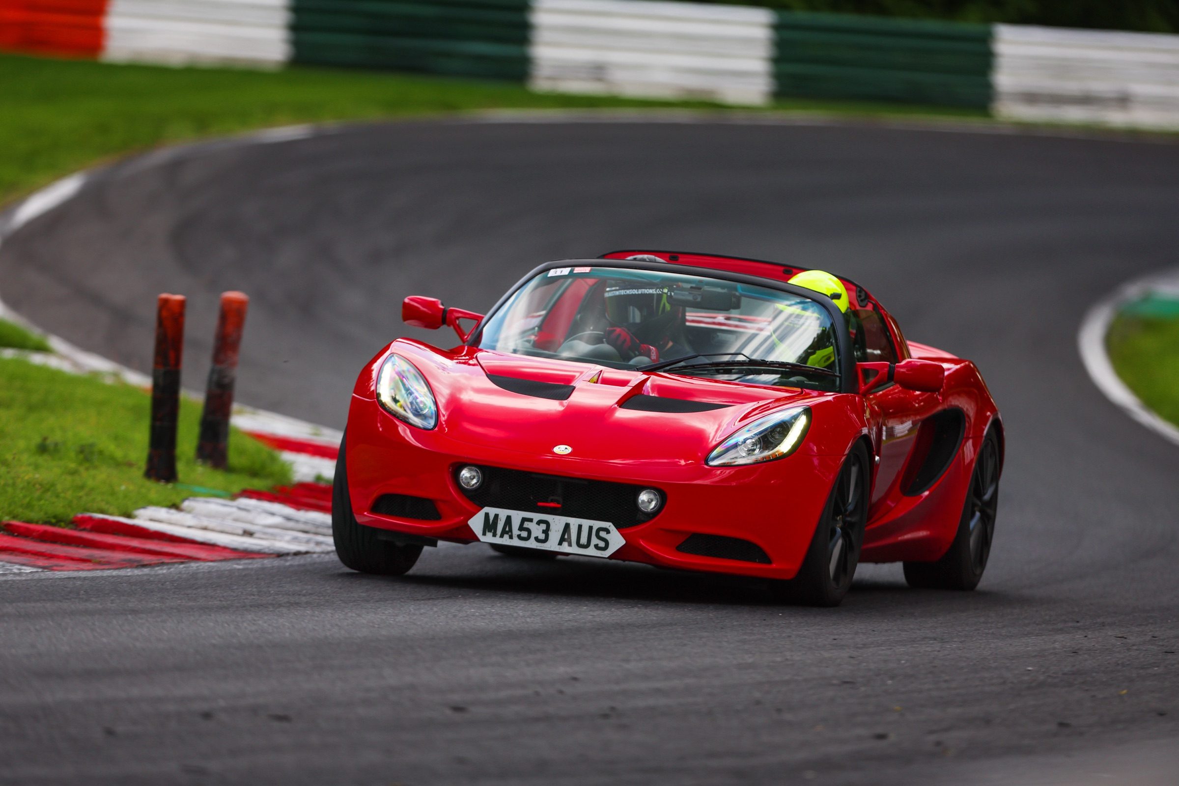 Cornering at Cadwell Park